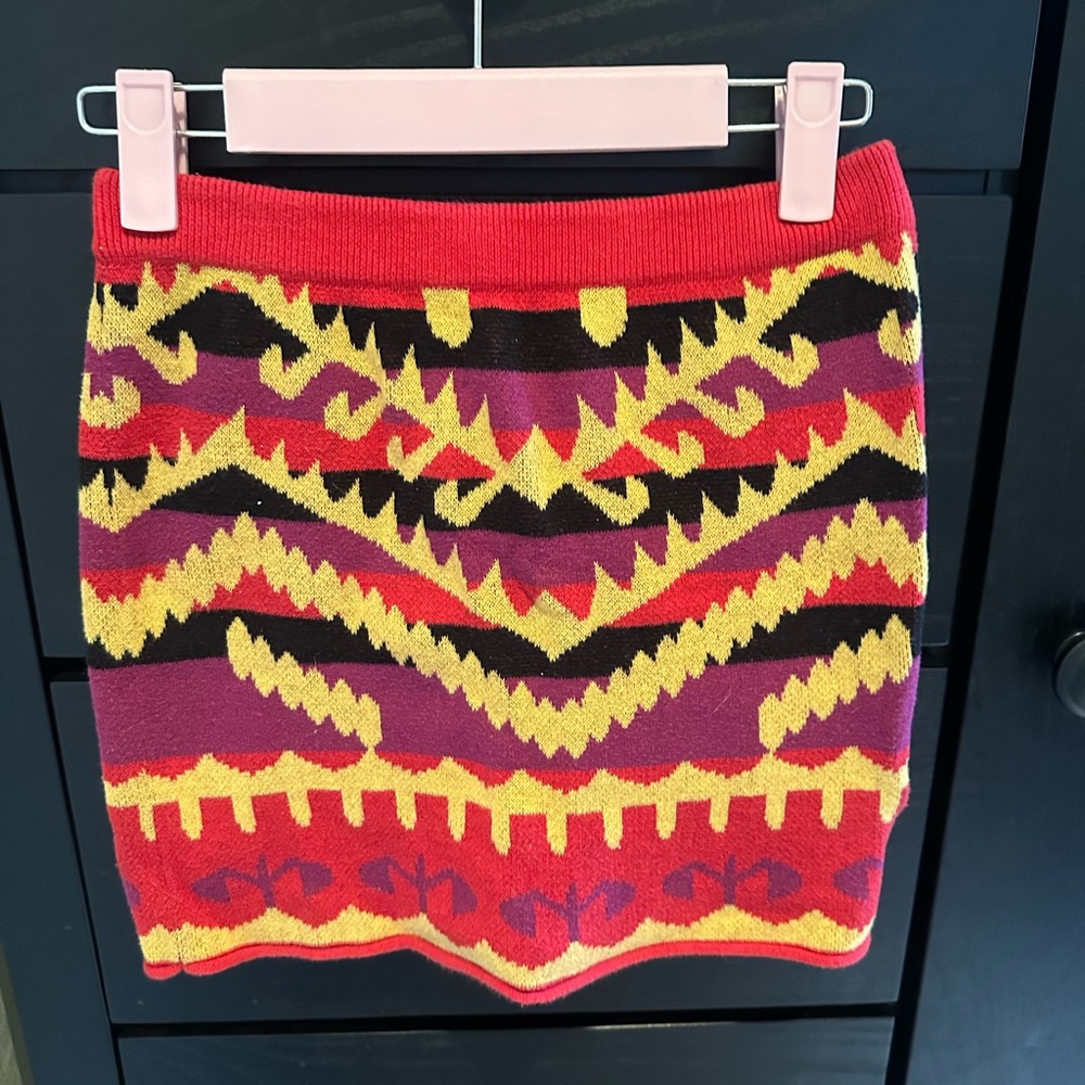 Mad Love Pattern Bodycon Knit Skirt
